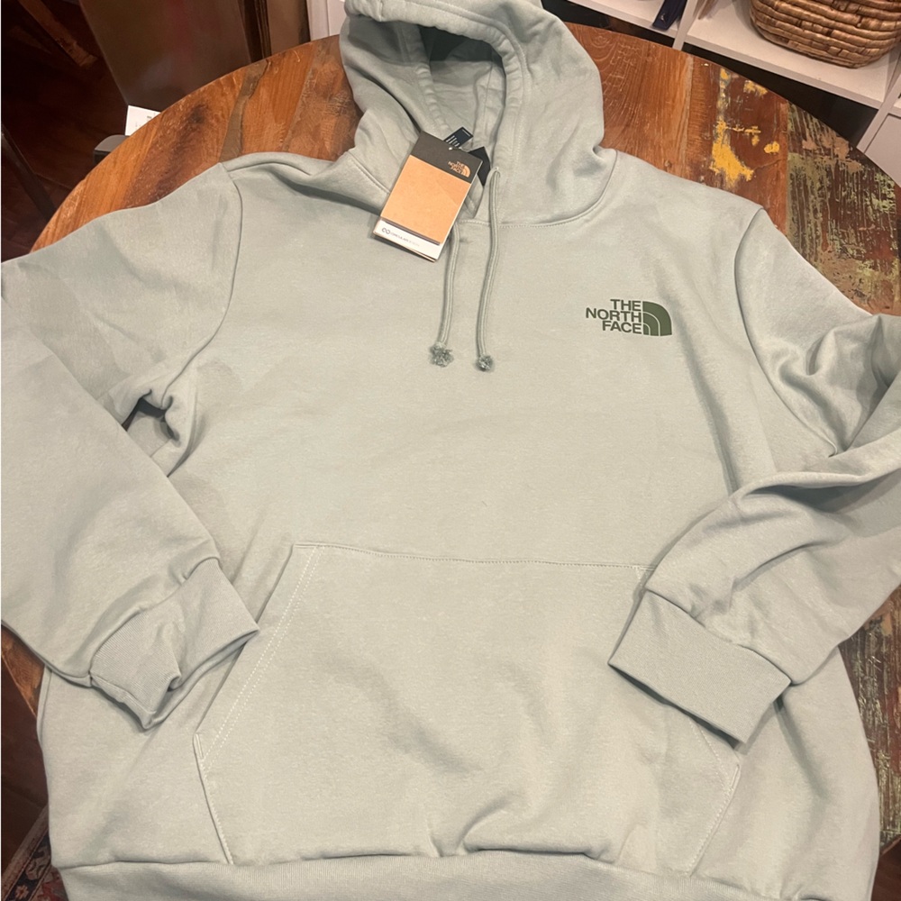 NWT North Face Men’s Hoodie - Picture 4 of 5